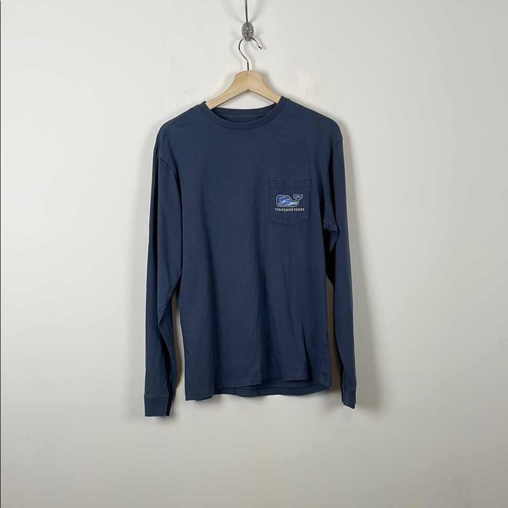 Vineyard Vines Men's S Blue Long Sleeve Whale Graphic Casual Relax Fit T Shirt